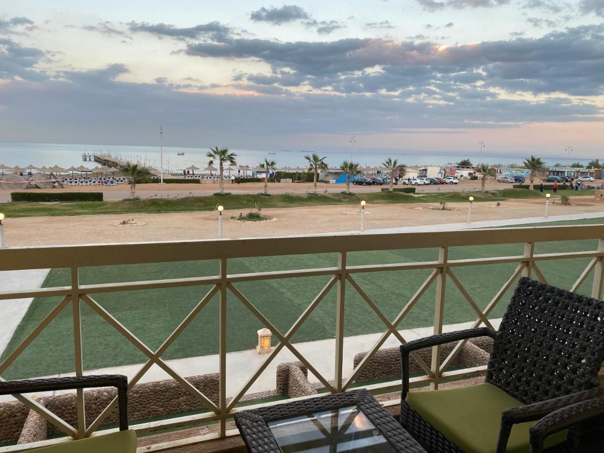 Porto South Beach Royal Sea View Families صف اول بحر مباشر Ain Sukhna Bagian luar foto