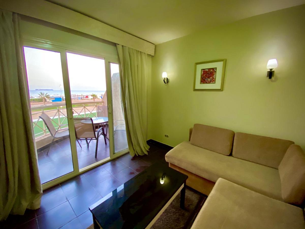 Porto South Beach Royal Sea View Families صف اول بحر مباشر Ain Sukhna Bagian luar foto