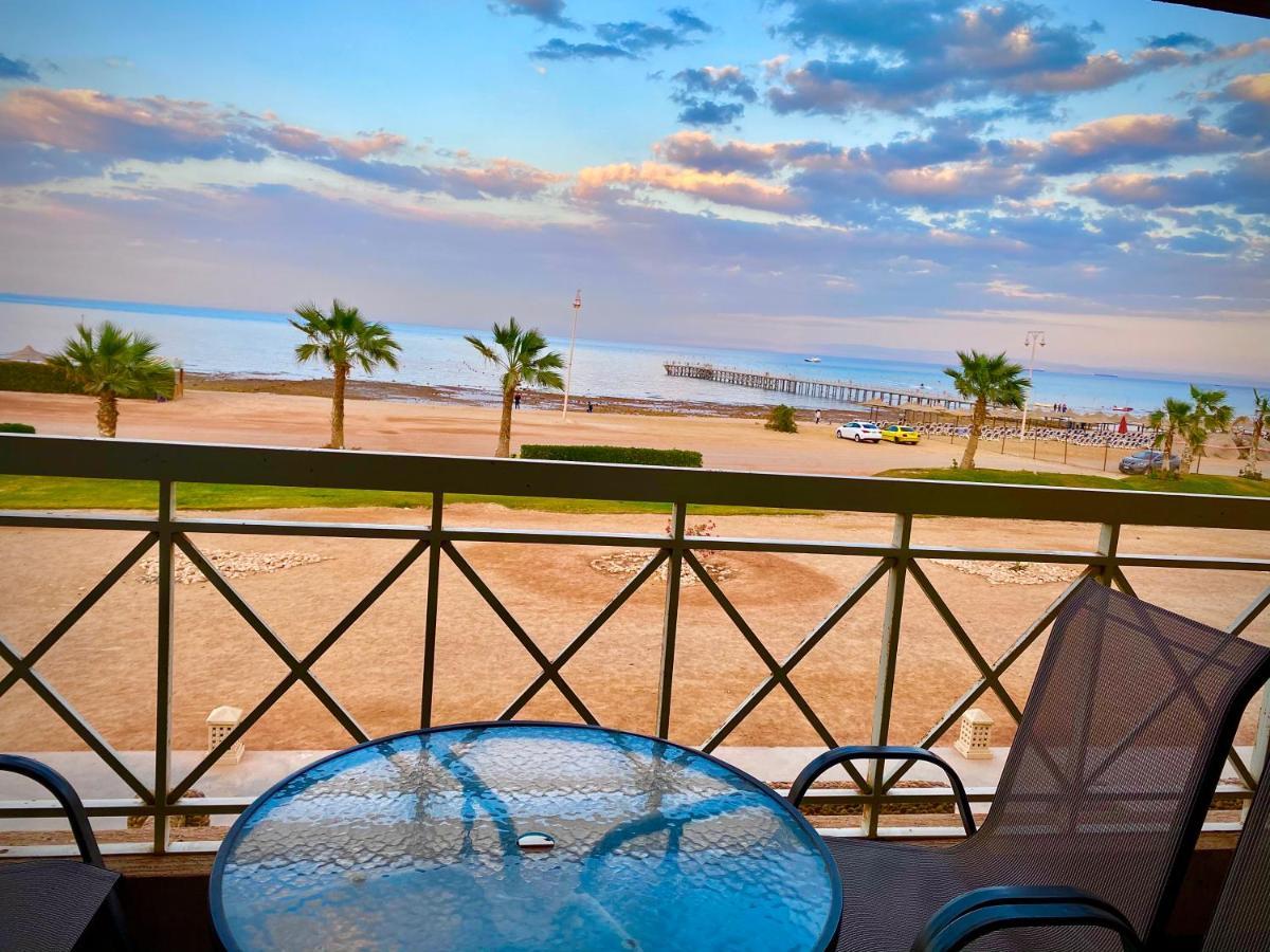 Porto South Beach Royal Sea View Families صف اول بحر مباشر Ain Sukhna Bagian luar foto