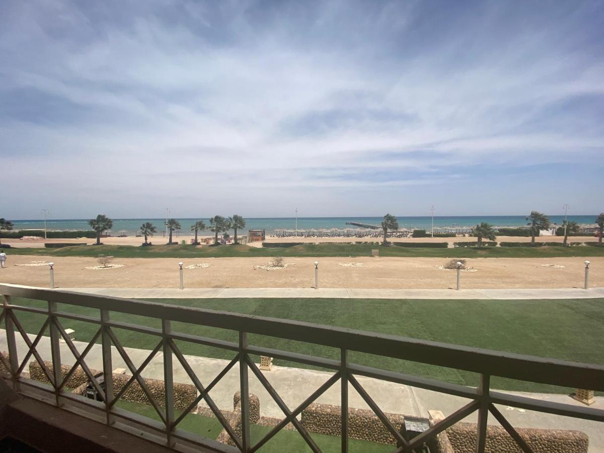 Porto South Beach Royal Sea View Families صف اول بحر مباشر Ain Sukhna Bagian luar foto