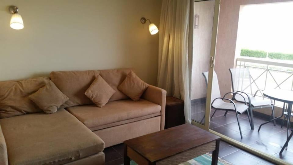 Porto South Beach Royal Sea View Families صف اول بحر مباشر Ain Sukhna Bagian luar foto